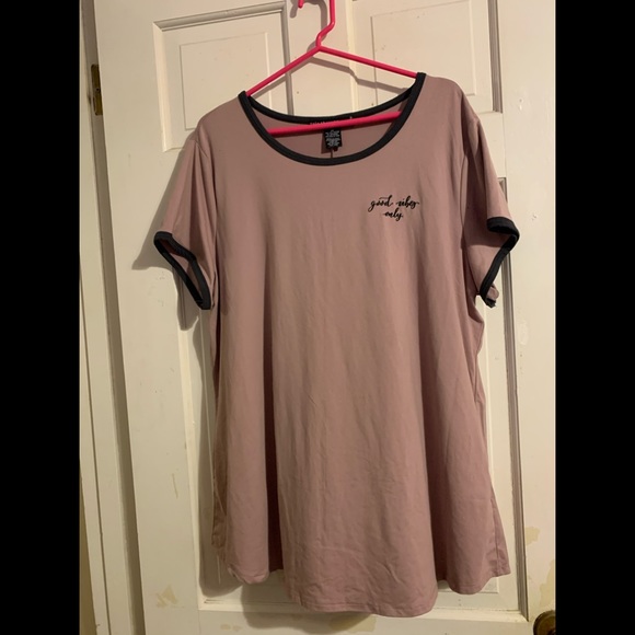 Shirt - Picture 1 of 4